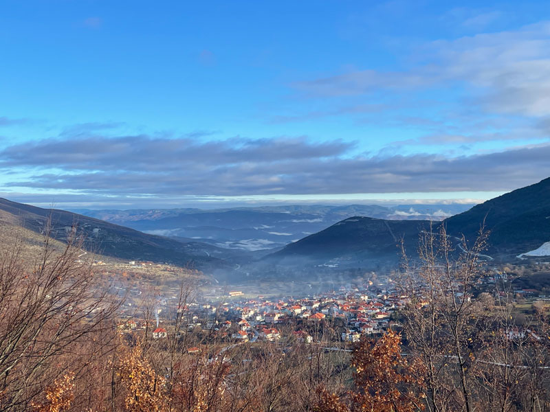 Καιρός 9/3/2025 : Ζέστη με νοτιάδες